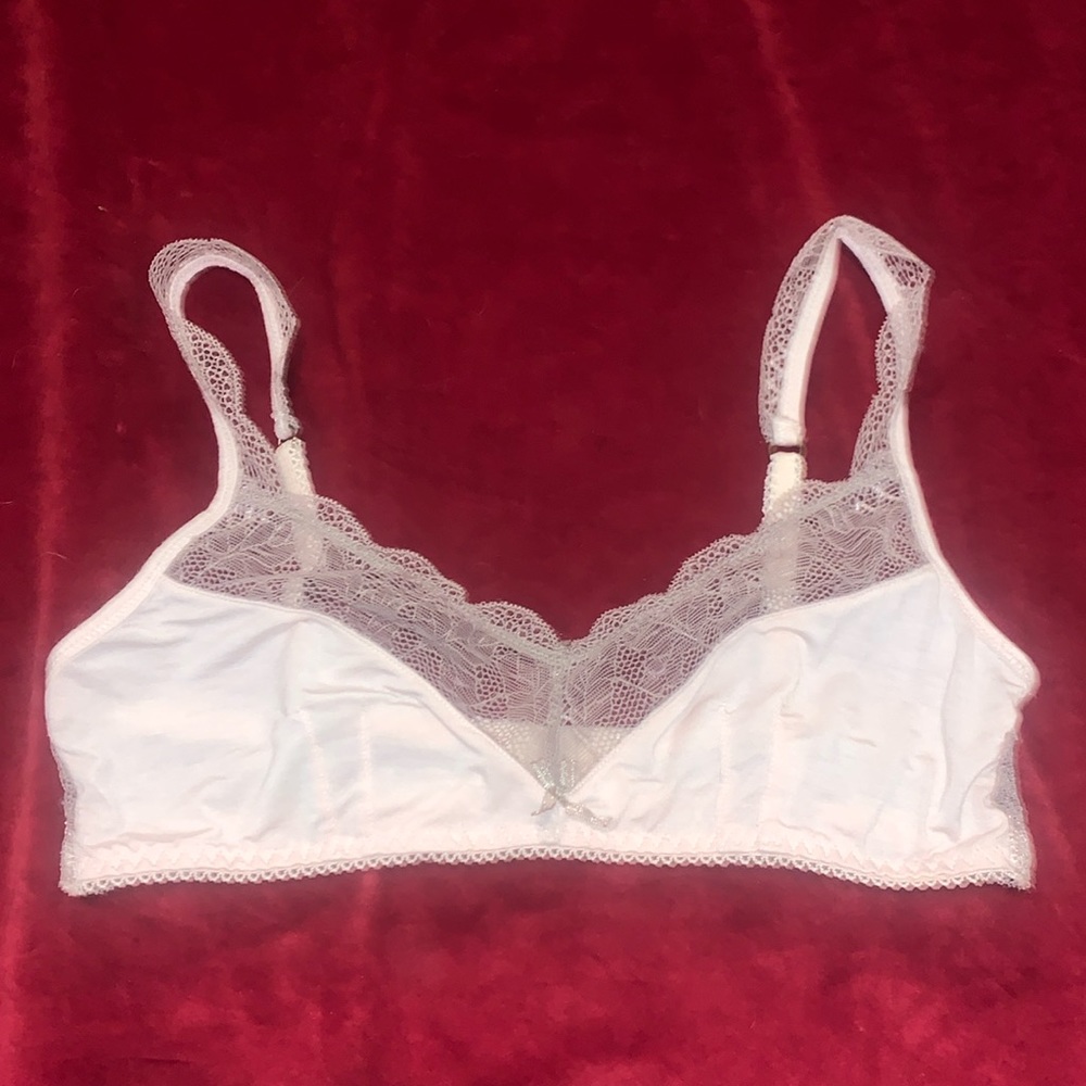 Honeydew Beige/Pale Blush Bralette with Light Brown Lace Detail Size Medium